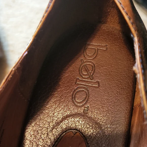 Antiqued Brown Tassel Heels - Picture 2 of 8